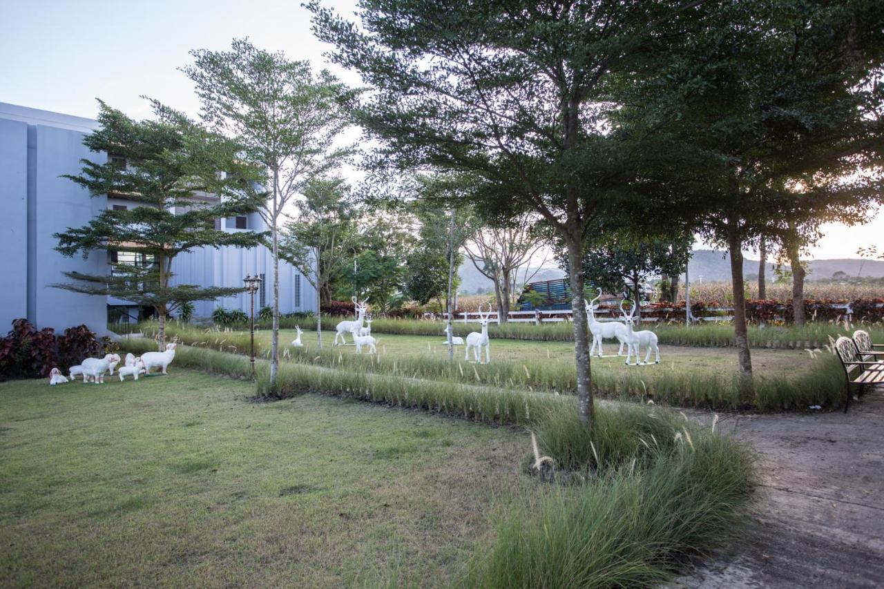 Mont Blanc In Khao Yai Otel Mu Si Dış mekan fotoğraf
