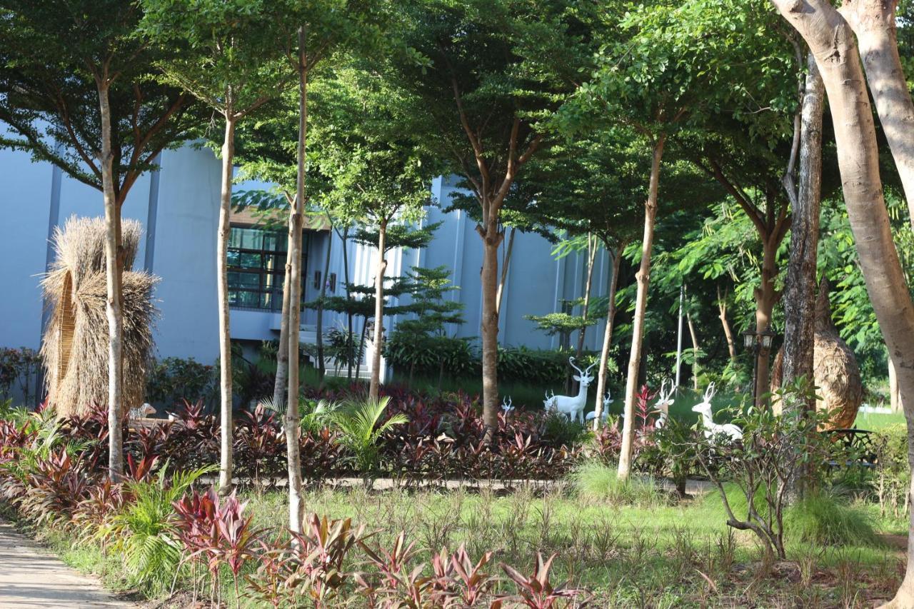 Mont Blanc In Khao Yai Otel Mu Si Dış mekan fotoğraf