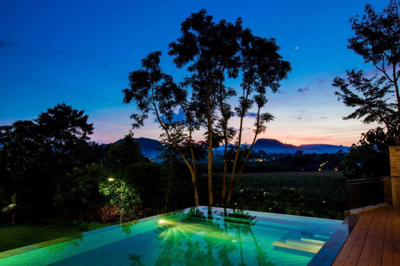 Mont Blanc In Khao Yai Otel Mu Si Dış mekan fotoğraf